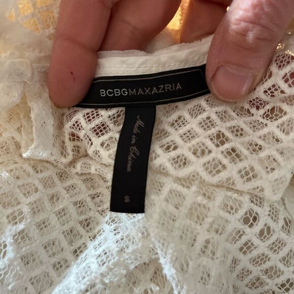 BCBG ivory 2-piece gorgeous dress set.Straight style, laced shell, solid slip, S - Picture 3 of 14